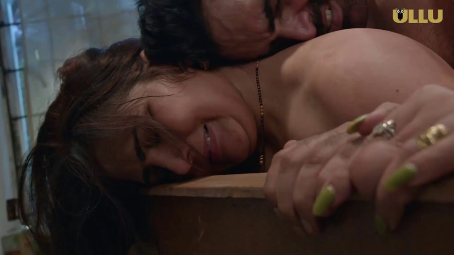 Garam Masala P01E04 Ullu Originals Hindi Hot Web Series