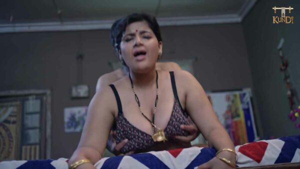 Rangin Sapne S01E02 2024 Hindi Hot Web Series Kundi App