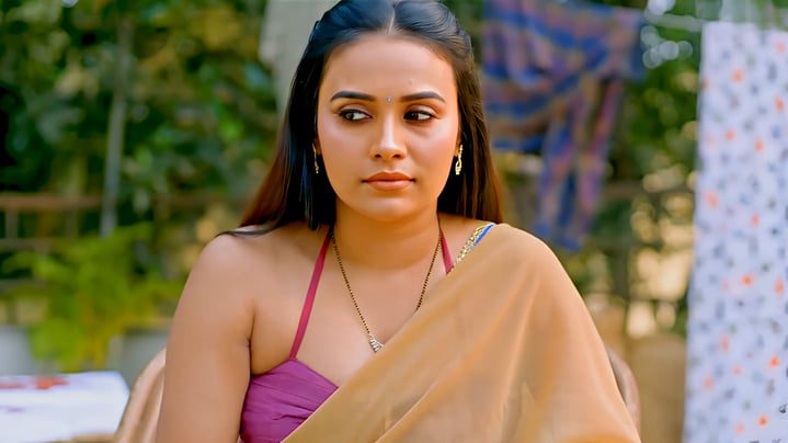 Naughty Landlord S02E05 – 2025 – Hindi Hot Web Series – Junglee